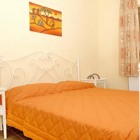 Villa Provenzo And Meliti Villas *