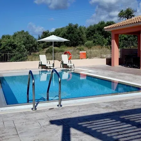 Provenzo And Meliti Villas *