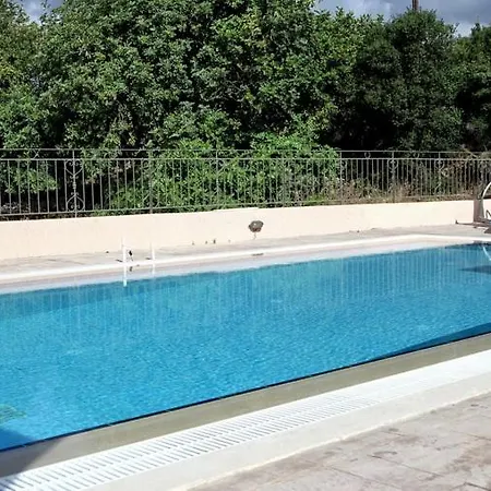 Provenzo And Meliti Villas